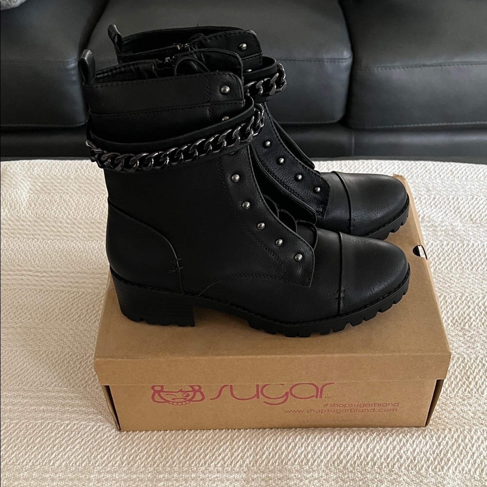 Sugar Francesca's Black Combat boots size 9
